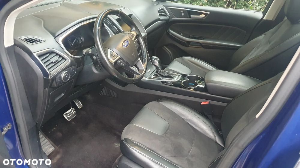 Ford Edge - 12