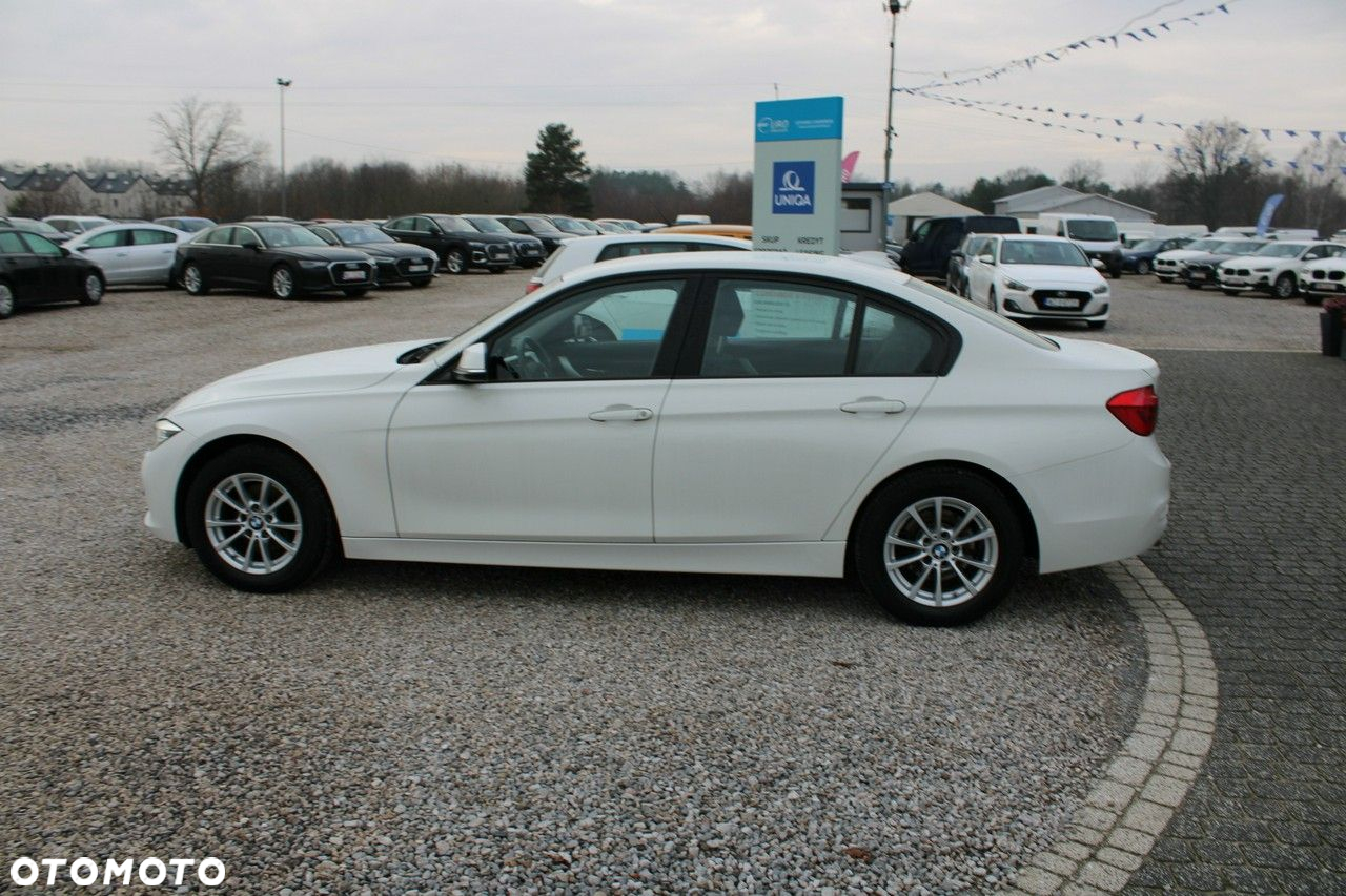 BMW Seria 3 - 10