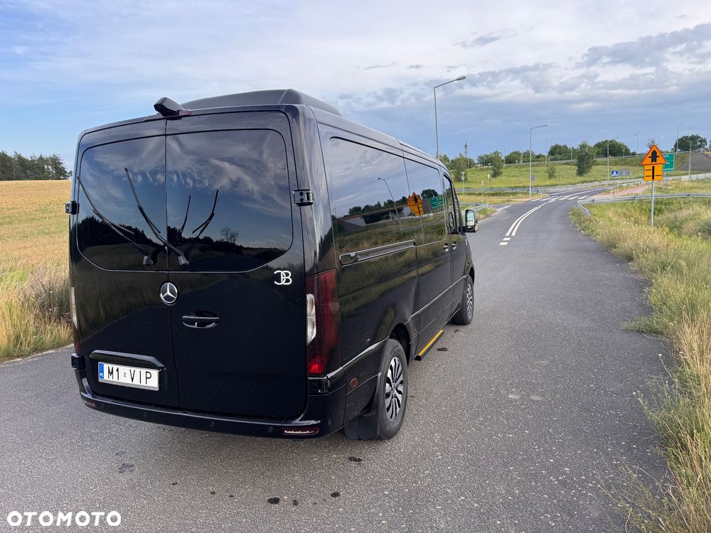 Mercedes-Benz Sprinter - 6