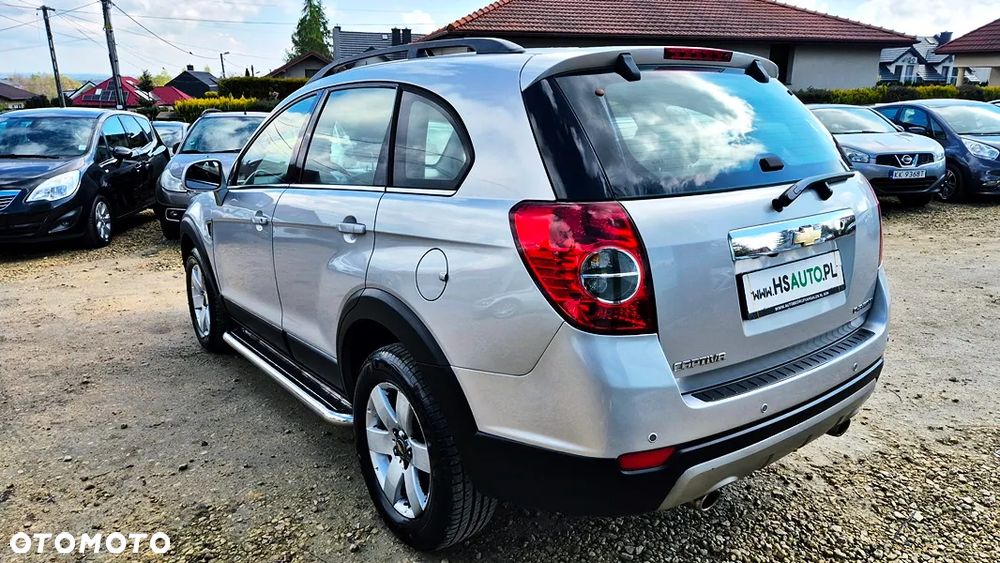 Chevrolet Captiva 2.4 LS - 14