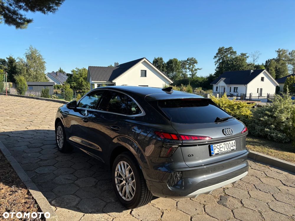 Audi Q3 Sportback - 8