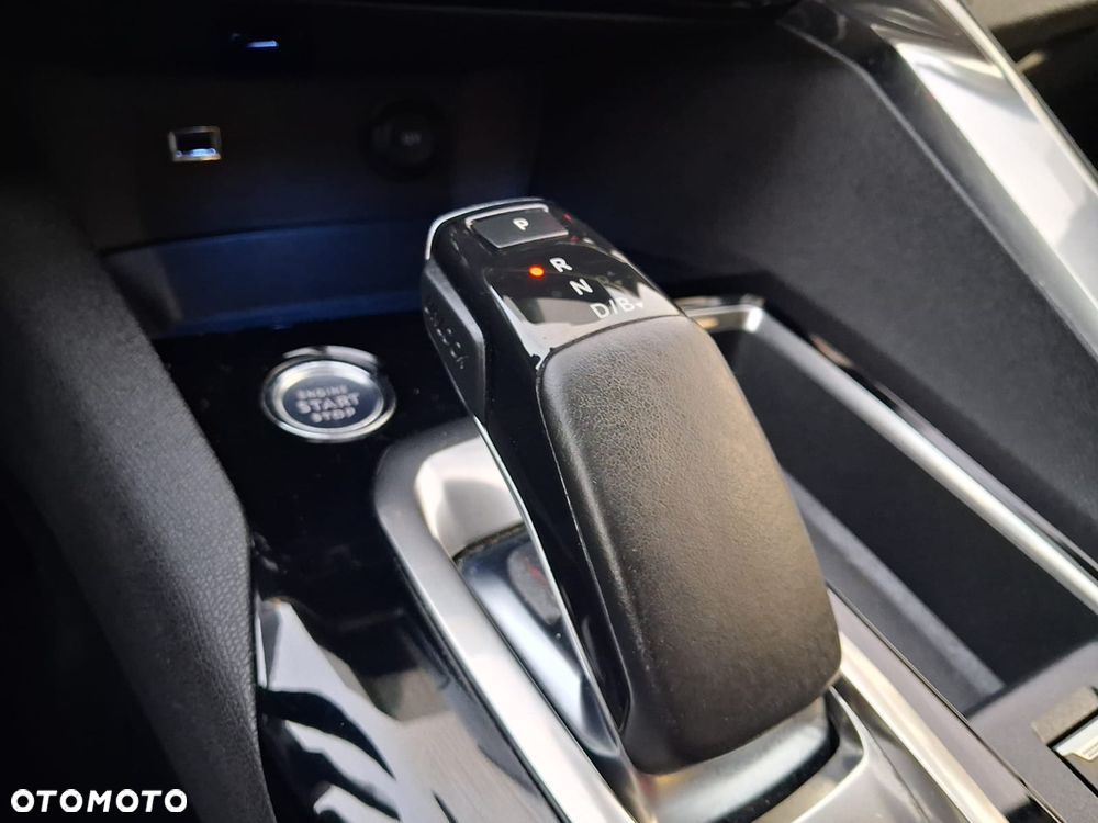 Peugeot 3008 225 e-EAT8 Allure Pack - 7