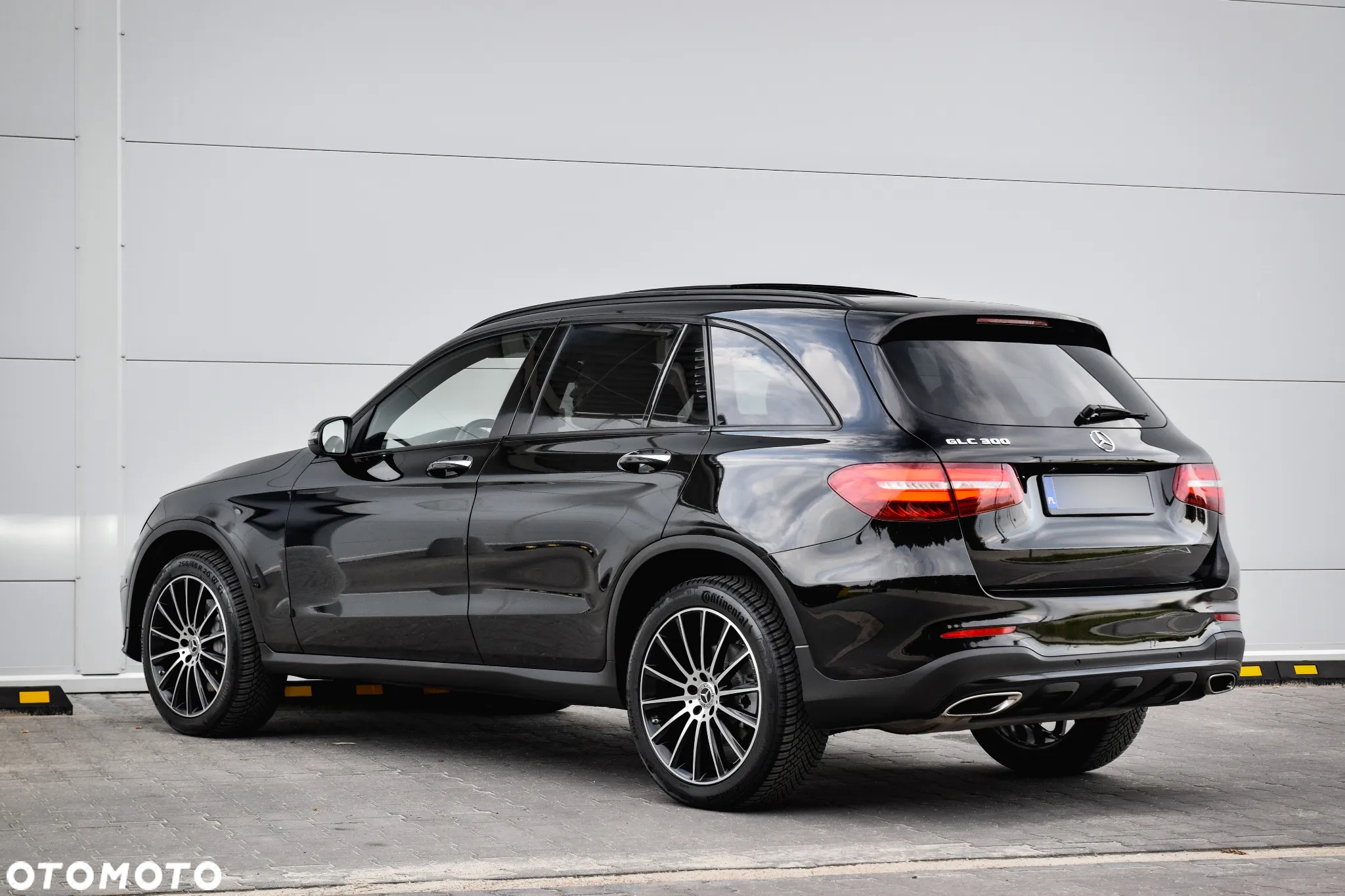 Mercedes-Benz GLC 300 4Matic 9G-TRONIC AMG Line - 10