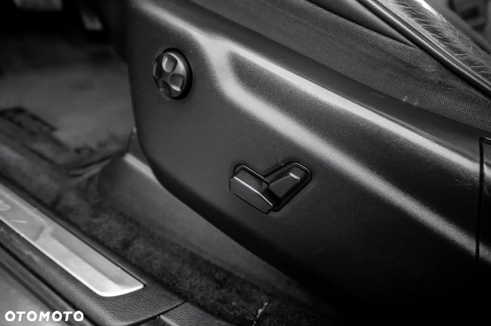 Jeep Grand Cherokee 3.0 V6 Multijet 4WD Automatik Overland - 29