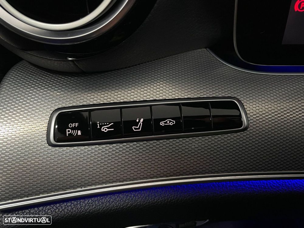 Mercedes-Benz E 43 AMG 4-Matic - 41