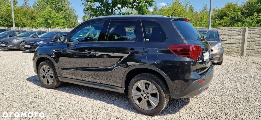 Suzuki Vitara - 5