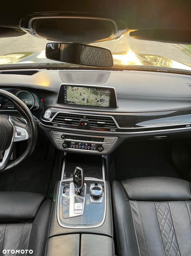 BMW Seria 7 750d xDrive - 13