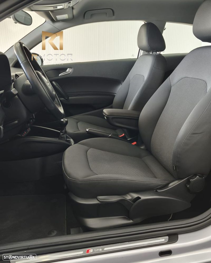 Audi A1 1.2 TFSI S line Sport Pack - 11
