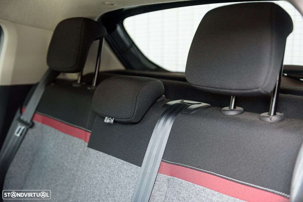 Citroën C3 1.2 PureTech C-Series - 37