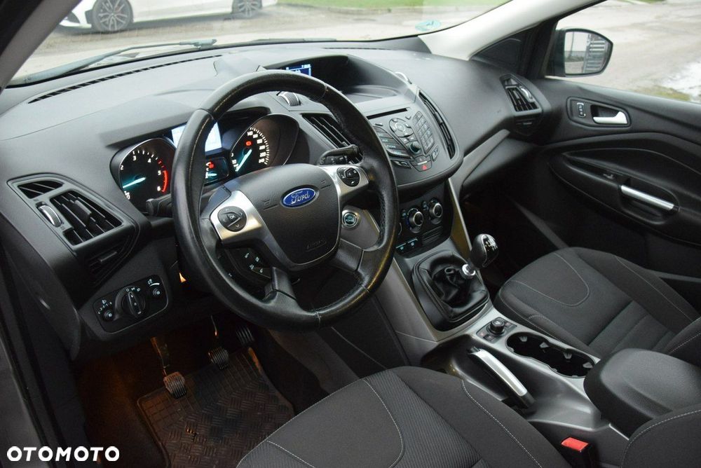 Ford Kuga 2.0 TDCi FWD Trend - 27