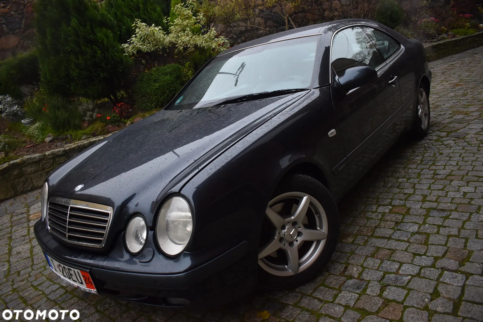 Mercedes-Benz CLK 320 - 1