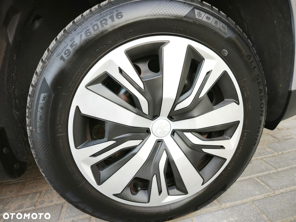 Peugeot 2008 PureTech 82 Active - 23