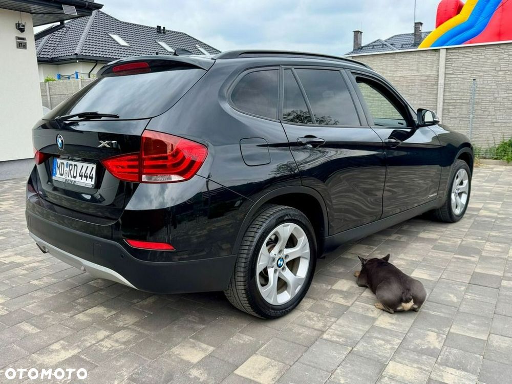 BMW X1 xDrive18d xLine - 29