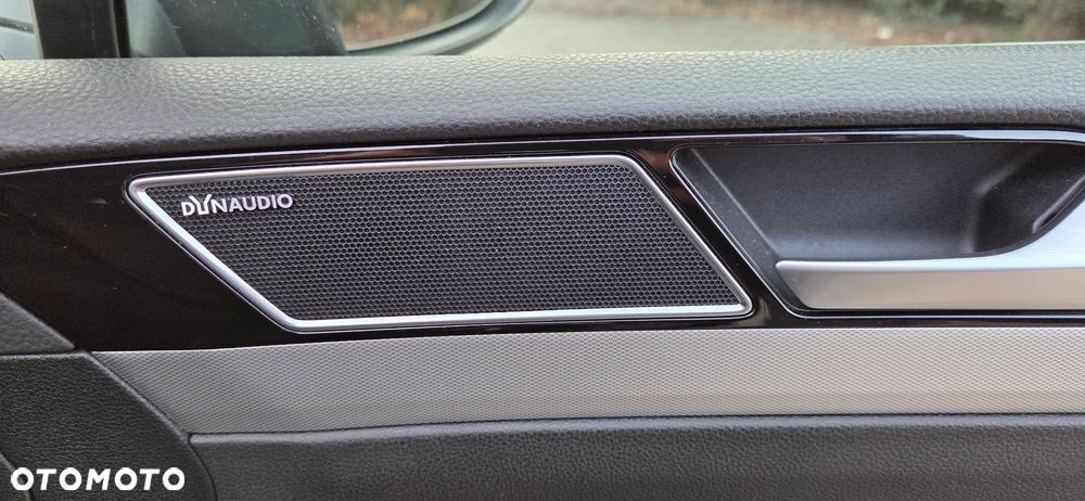 Volkswagen Passat Variant 2.0 TDI DSG (BlueMotion Technology) Comfortline - 21