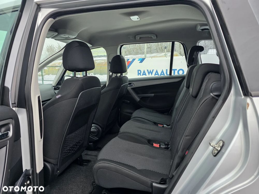 Citroën C4 Grand Picasso 1.8 16V Advance - 7