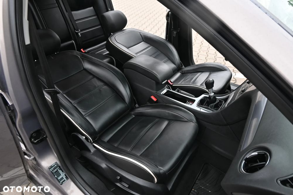 Ford Mondeo 2.0 TDCi Titanium S - 29