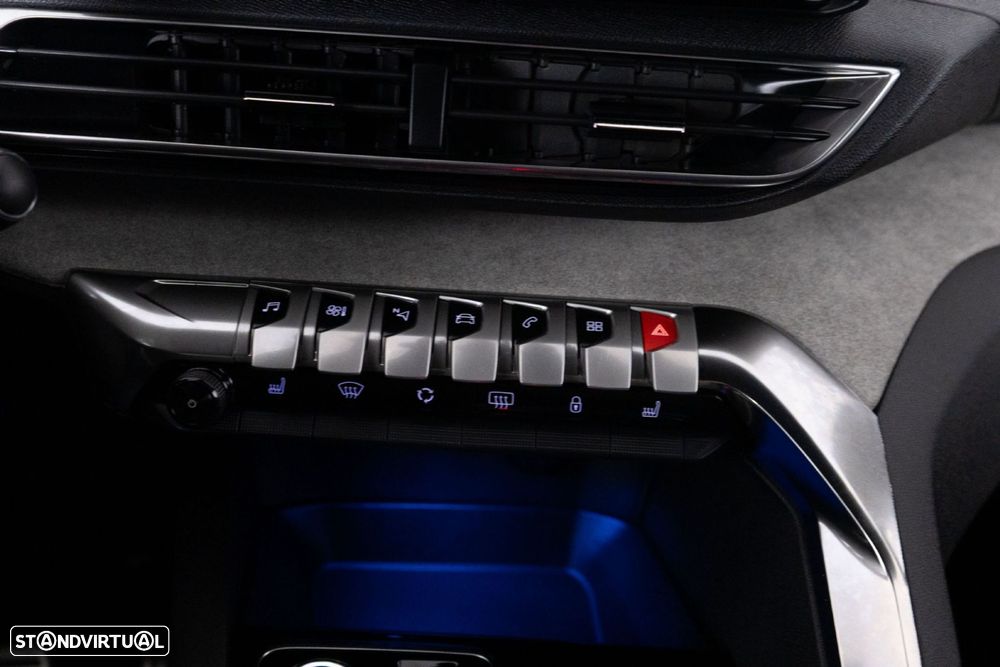 Peugeot 5008 1.2 Hybrid GT e-DCS6 - 29