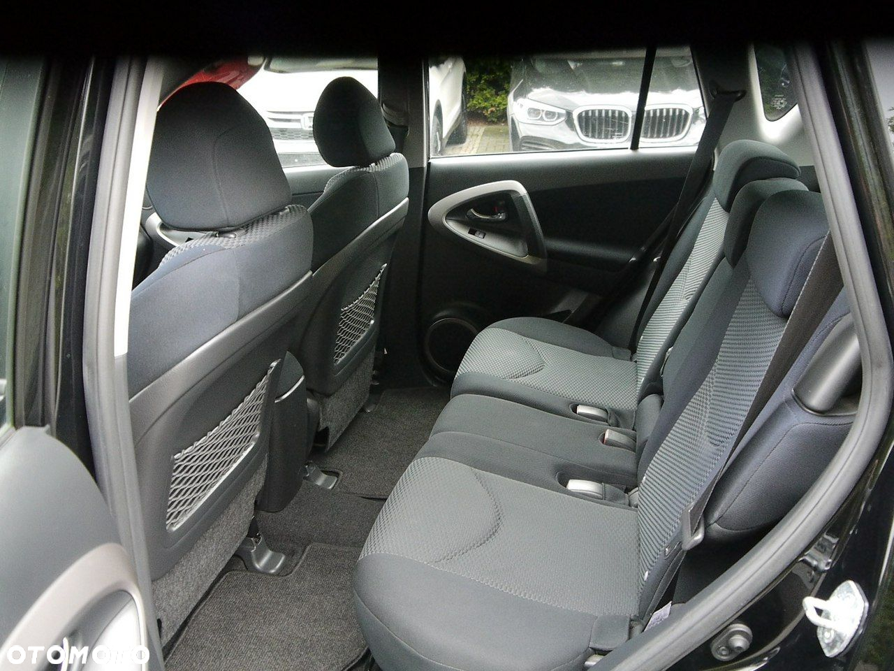 Toyota RAV4 2.0 VVT-i Luna - 19
