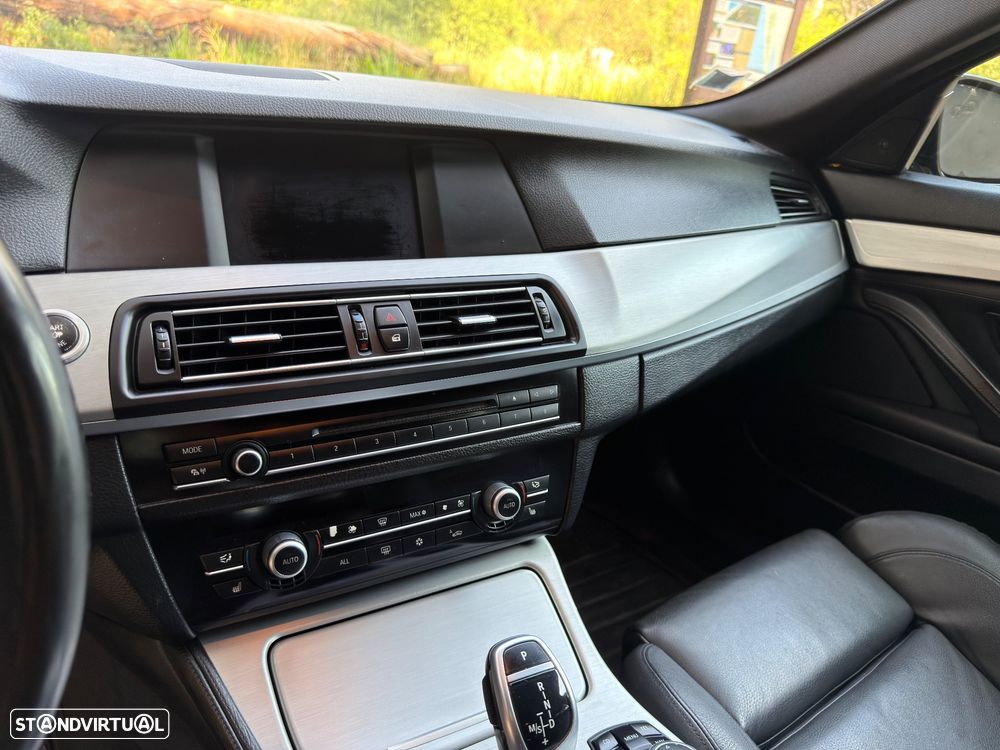 BMW 520 d Sport-Aut. - 10