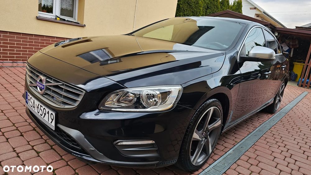 Volvo S60 T3 R-Design Summum - 10