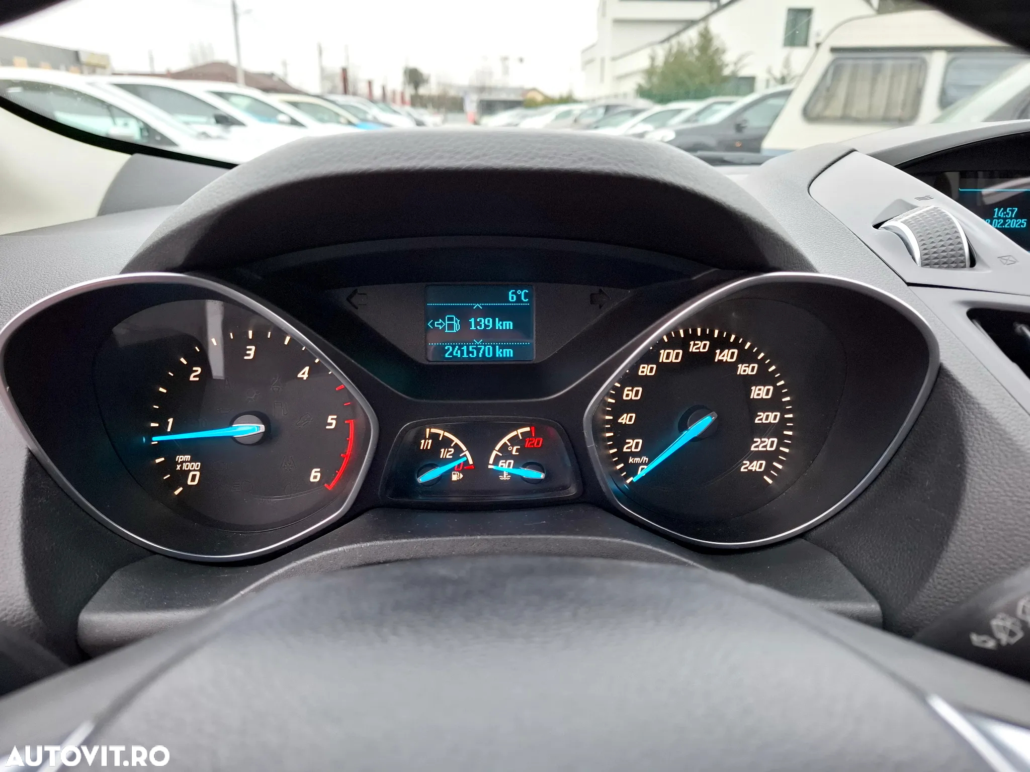 Ford Kuga 2.0 TDCi 2x4 Individual - 10
