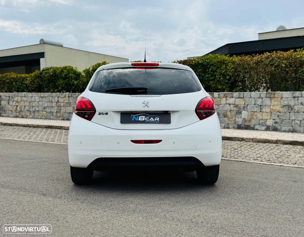 Peugeot 208 1.6 BlueHDi Style - 6
