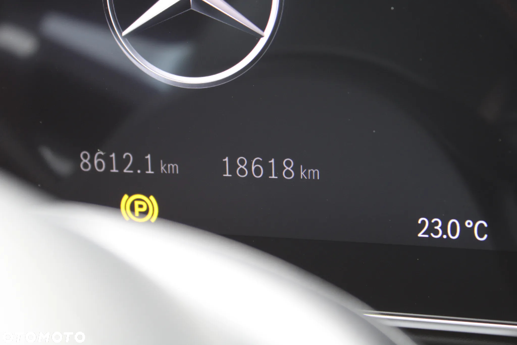 Mercedes-Benz GLC 300 de 4-Matic AMG Line - 25