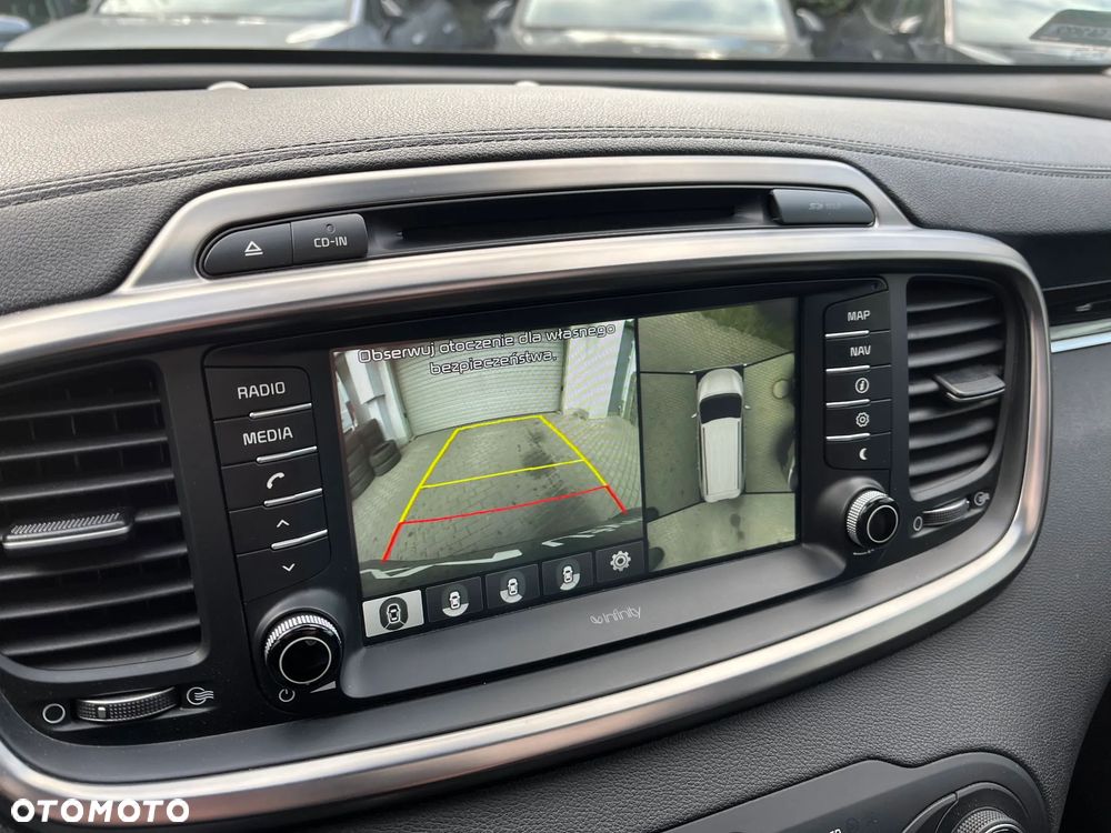 Kia Sorento 2.0 CRDI Business Line Plus - 27