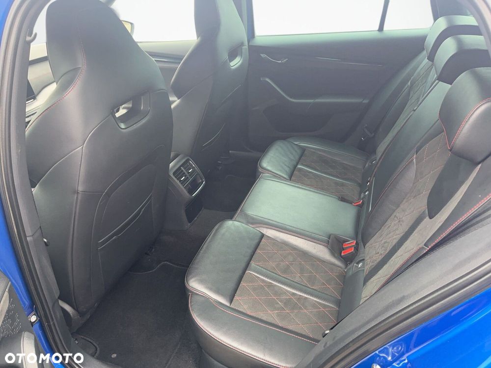 Skoda Octavia 2.0 TDI 4x4 RS DSG - 12