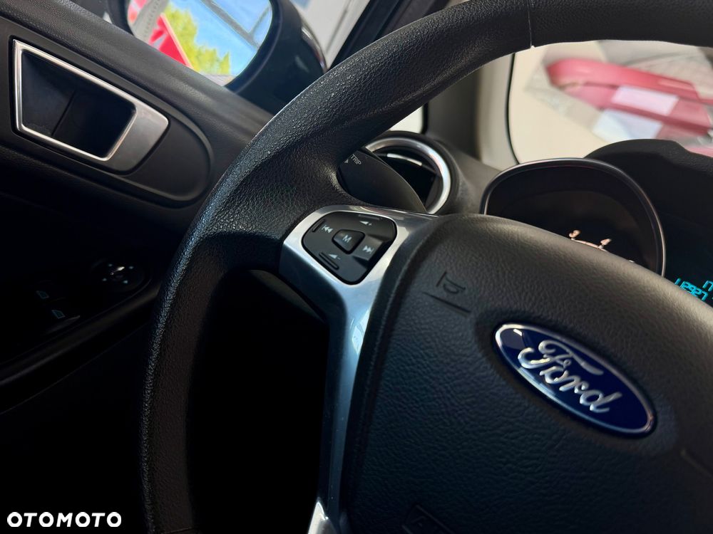 Ford Fiesta - 6