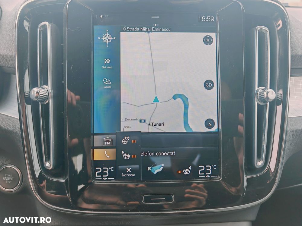 Volvo XC 40 T4 Recharge DKG Ultimate Bright - 9