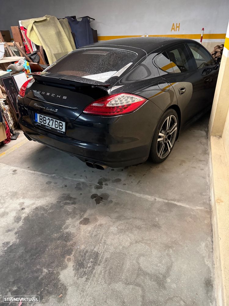 Porsche Panamera Turbo S PDK - 27