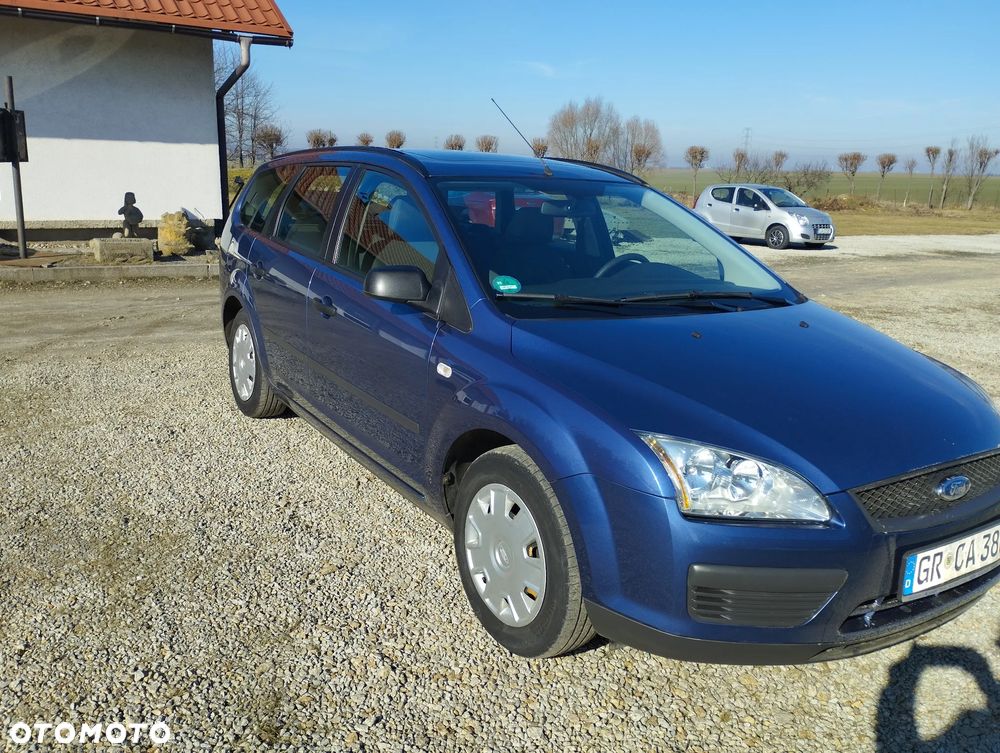 Ford Focus 1.6 16V Fun X - 2