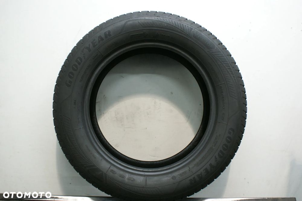 215/65R17 GOODYEAR VECTOR 4SEASONS G3 SUV , 7,2mm 2023r B2252 - 4
