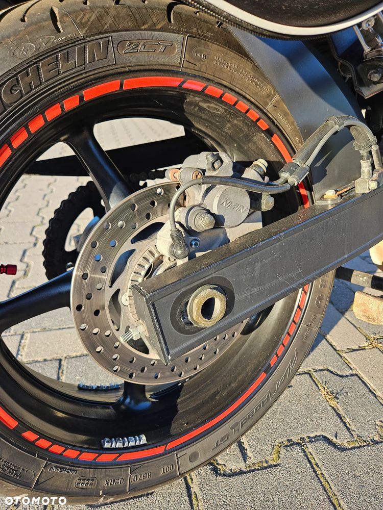 Yamaha FZ6 - 5