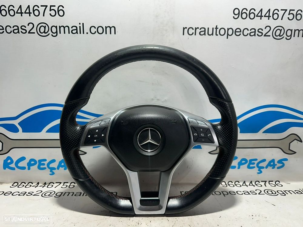 .Volante Guiador Pele Pele Perfurada Multifunções Comandos Patilhas Original AMG Flat Bottom Mercedes Benz Classe A W176 - 1