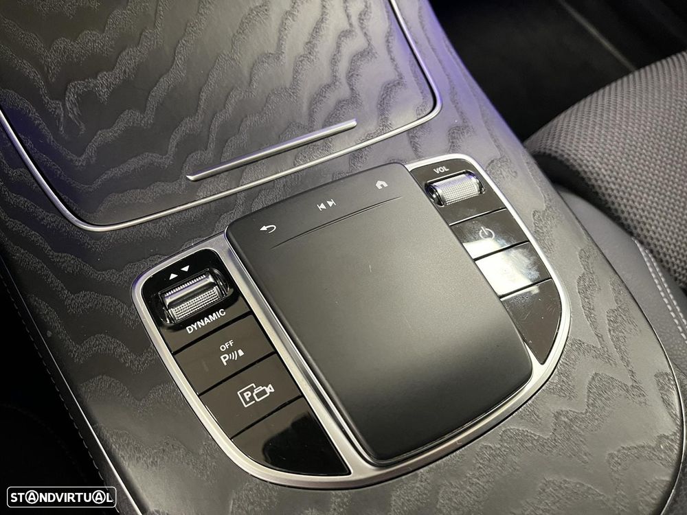 Mercedes-Benz E 300 - 18