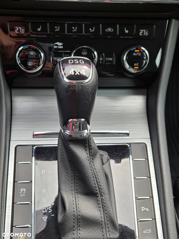 Skoda Superb 2.0 TDI 4x4 Ambition DSG - 29