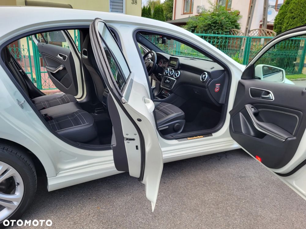 Mercedes-Benz Klasa A 200 CDI (BlueEFFICIENCY) Urban - 10