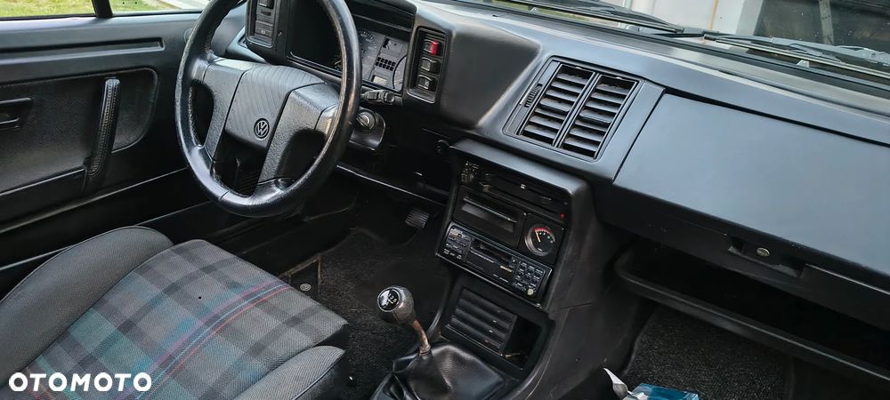 Volkswagen Scirocco - 29