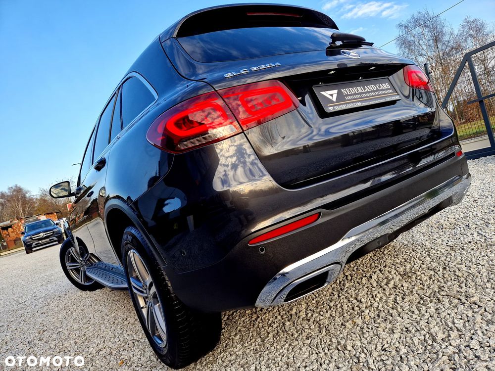 Mercedes-Benz GLC 220 d 4Matic 9G-TRONIC - 5