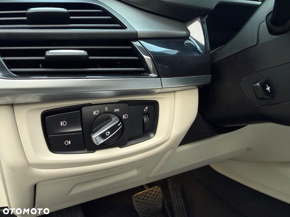 BMW X5 xDrive30d Sport-Aut - 17