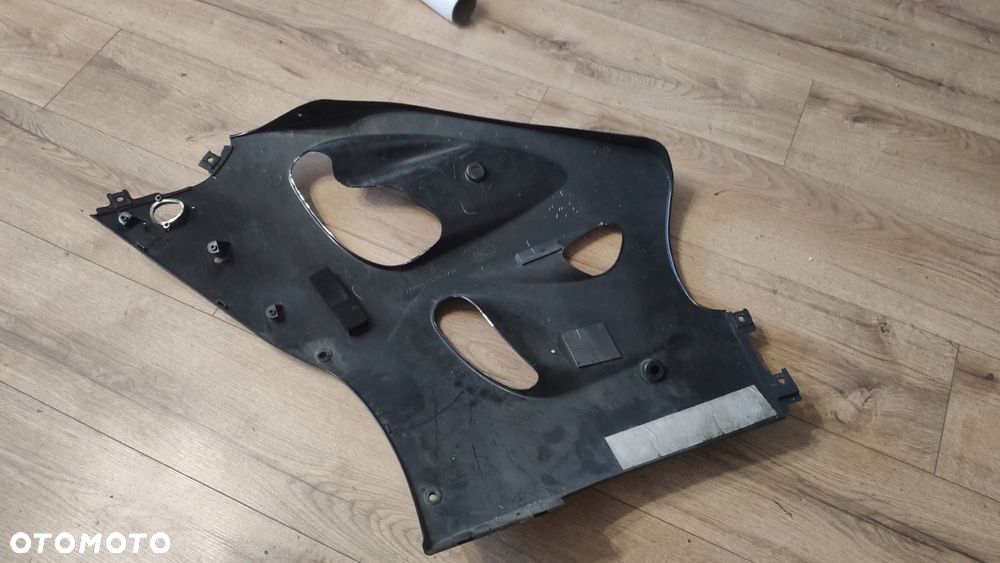 EU OSŁONA OWIEWKA PRAWA SUZUKI GSXR 600 750 SRAD - 6