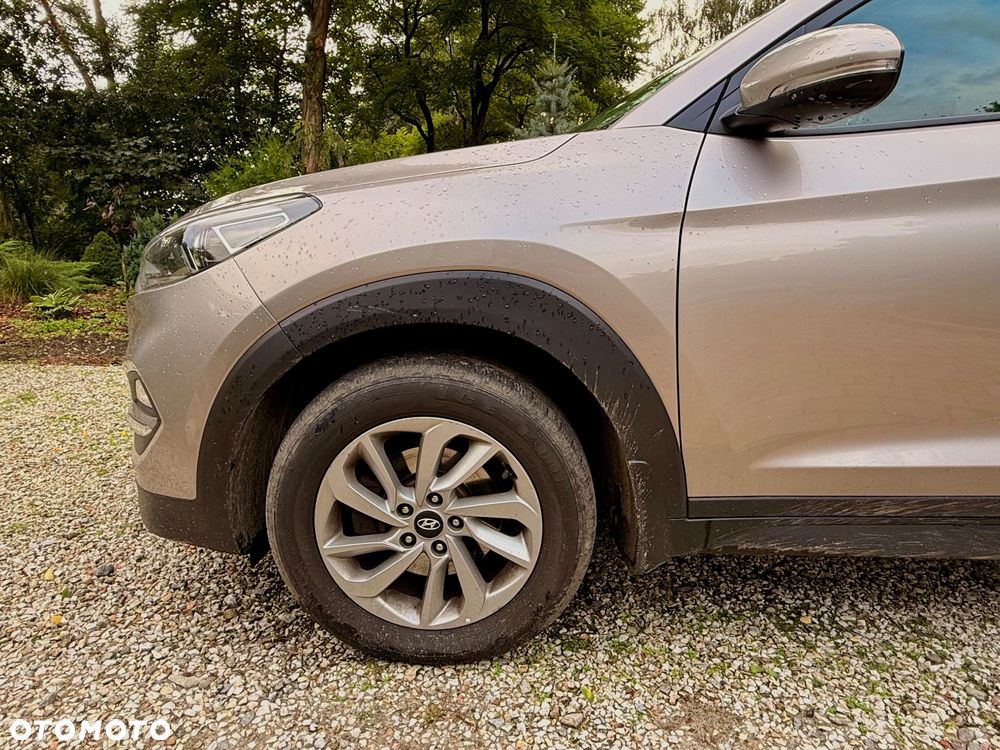 Hyundai Tucson 2.0 CRDI BlueDrive Comfort 2WD - 6