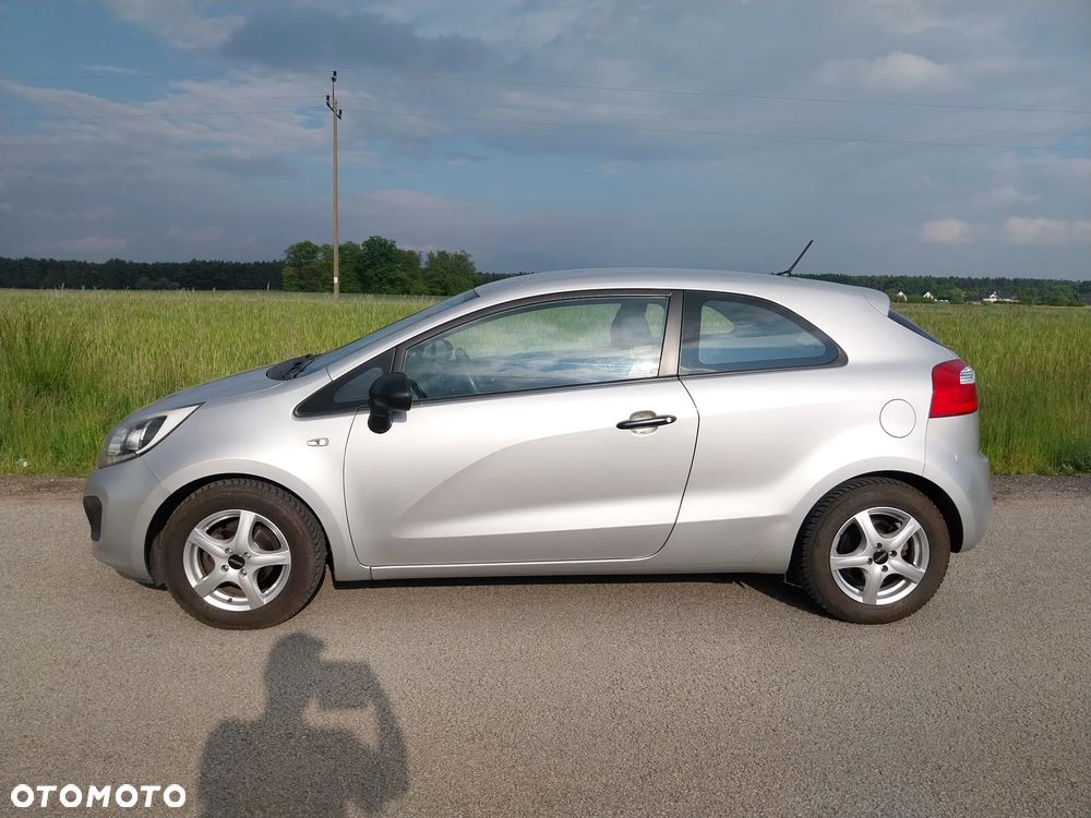 Kia Rio - 9