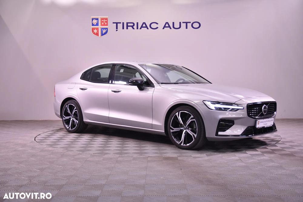 Volvo S60 B4 MHEV AT Plus Dark - 7