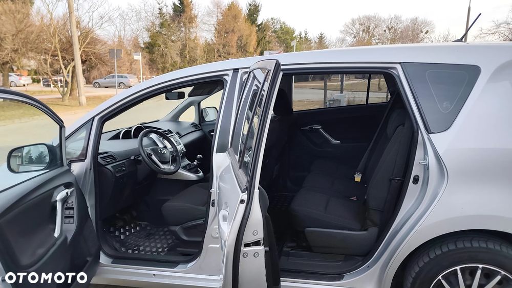 Toyota Verso 1.8 7-Sitzer Skyview Edition - 9