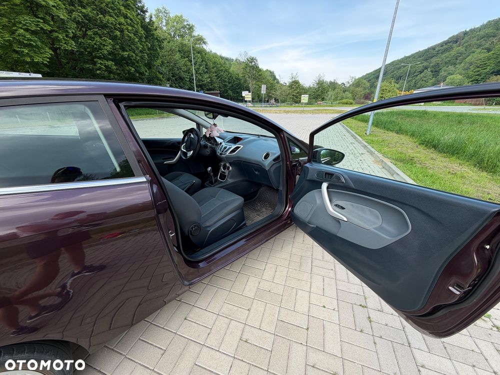 Ford Fiesta 1.25 Titanium - 10