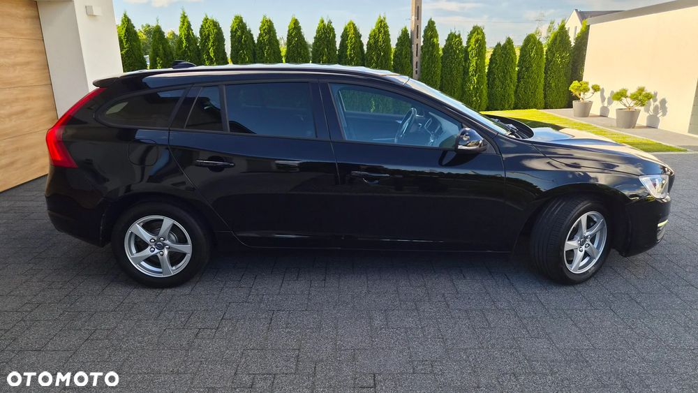 Volvo V60 D2 Kinetic - 22