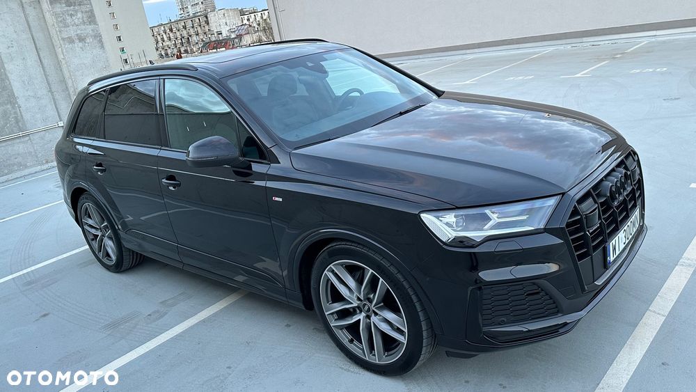 Audi Q7 - 7